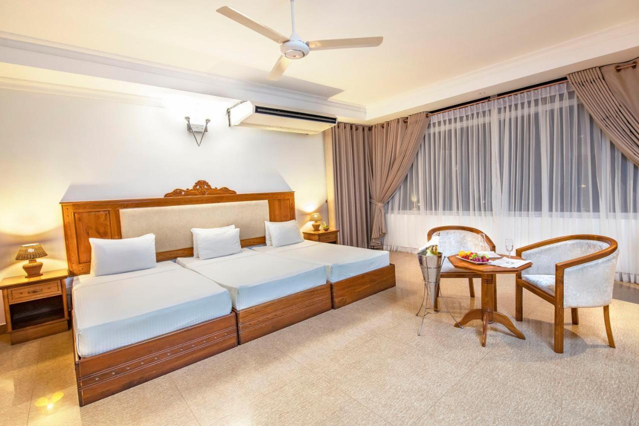 פולונרואה Hotel Sudu Araliya מראה חיצוני תמונה